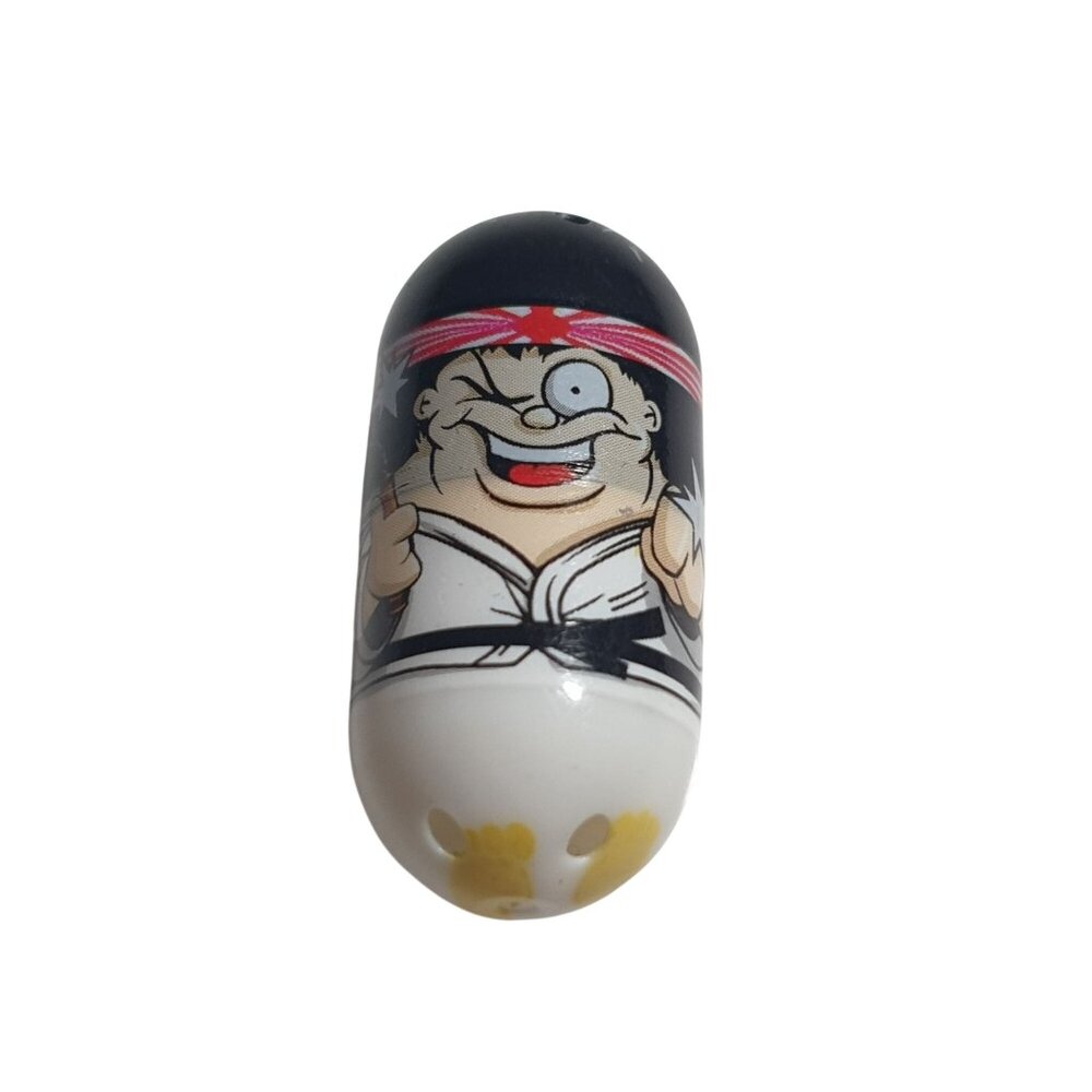 Mighty Beanz Karate Bean No 4 Collectible Toy Capsule Moose 2010 Vintage Display